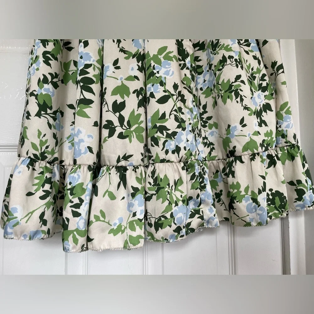 Tuckernuck - Beige w/ Blue & Green Floral Print Smocked Dress Sz XS - Picture 14 of 15